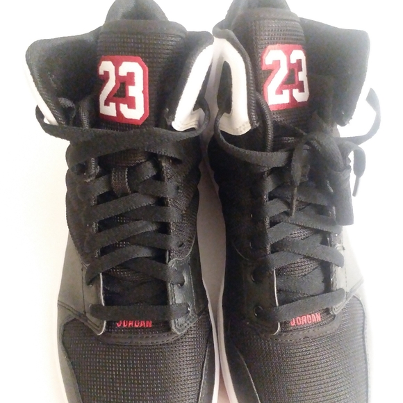 Jordan shoes - Picture 1 of 4